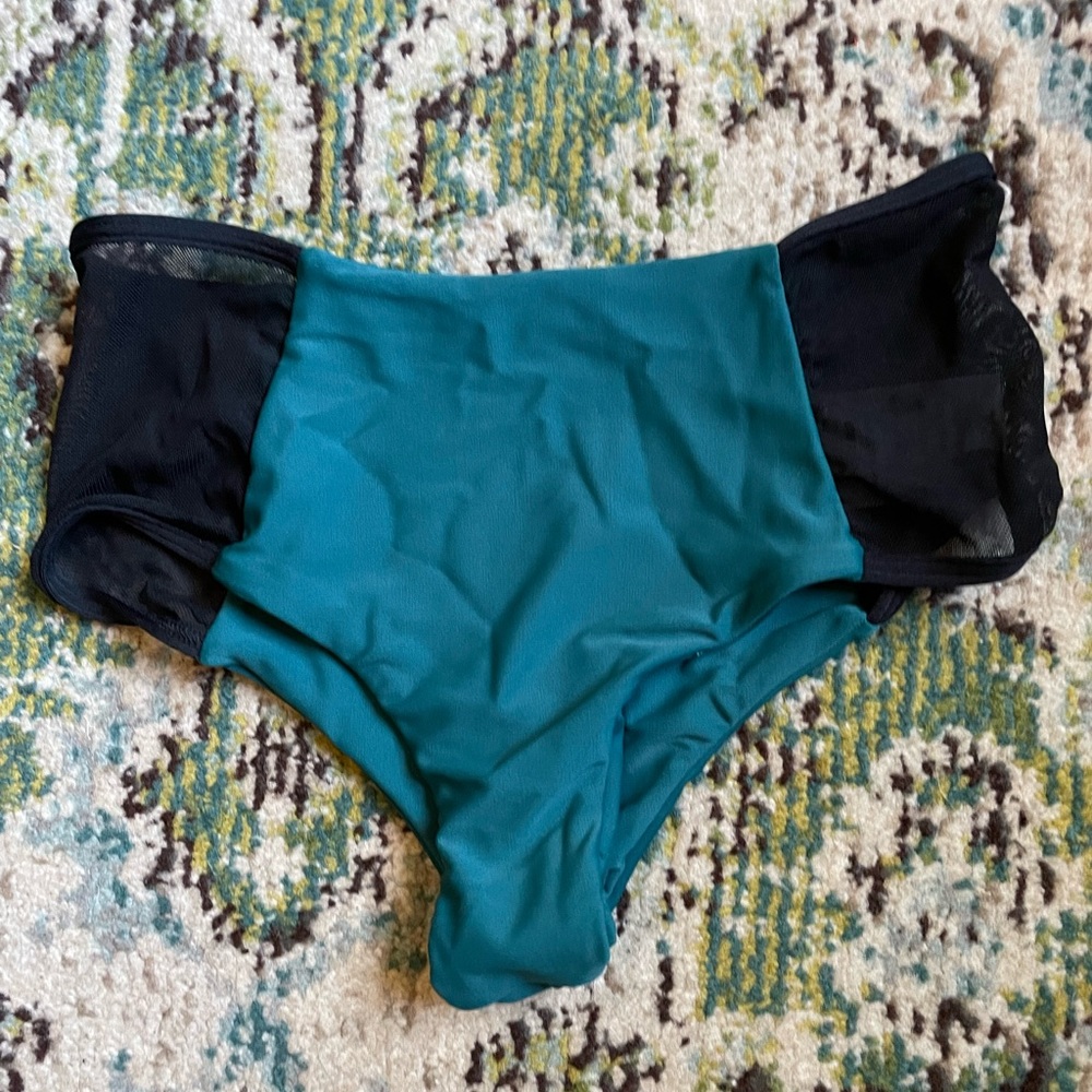 Black box swim bottoms teal with black mesh sides xs cheeky style